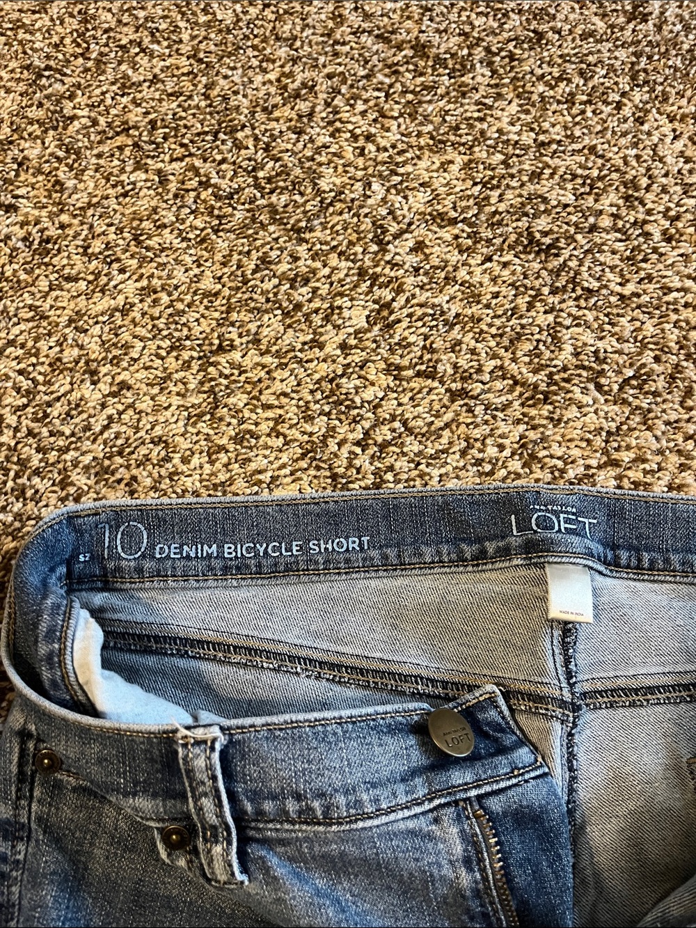 LOFT Medium Wash Denim Jean Shorts - Picture 3 of 3